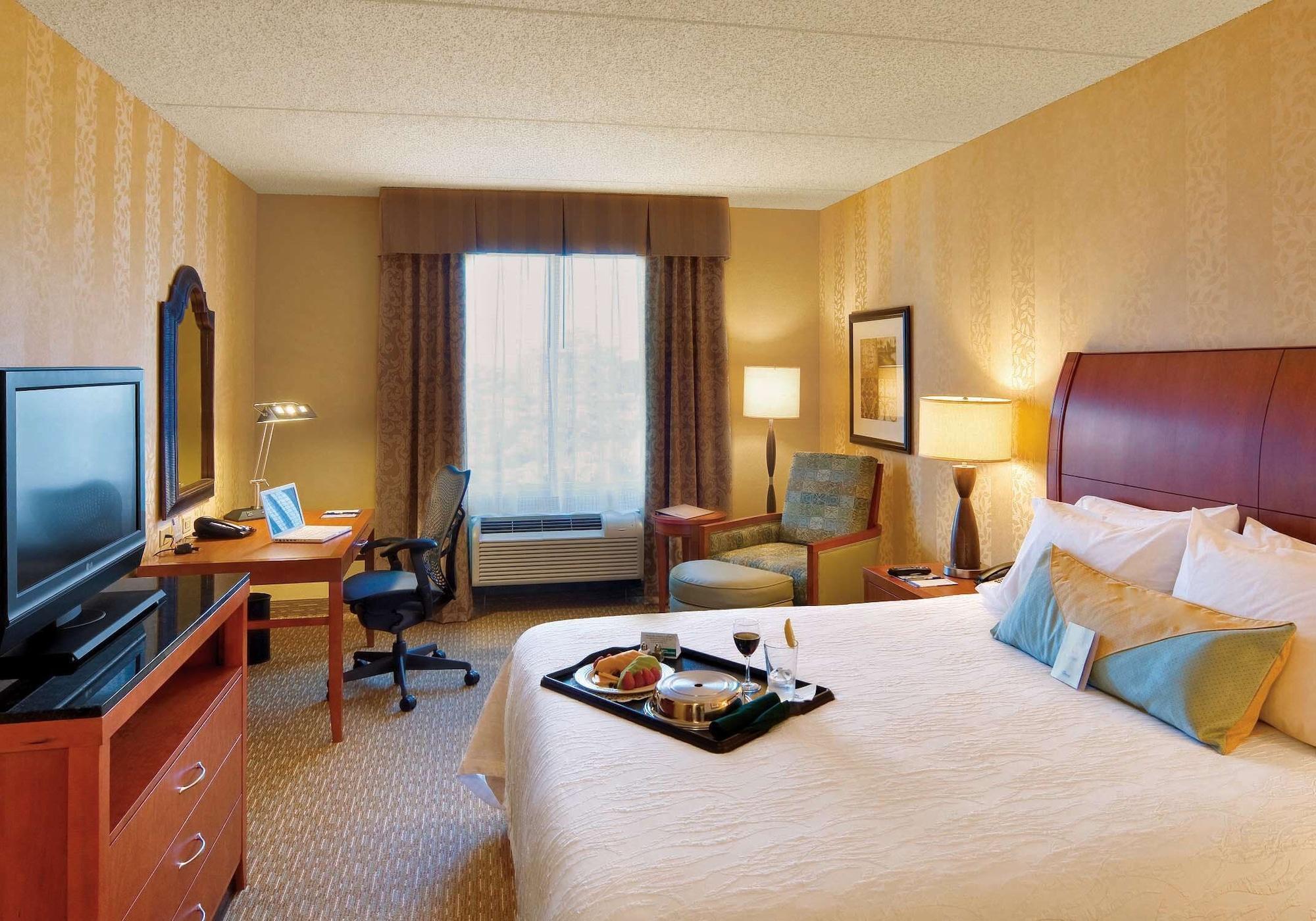 Hilton Garden Inn Lakewood Extérieur photo