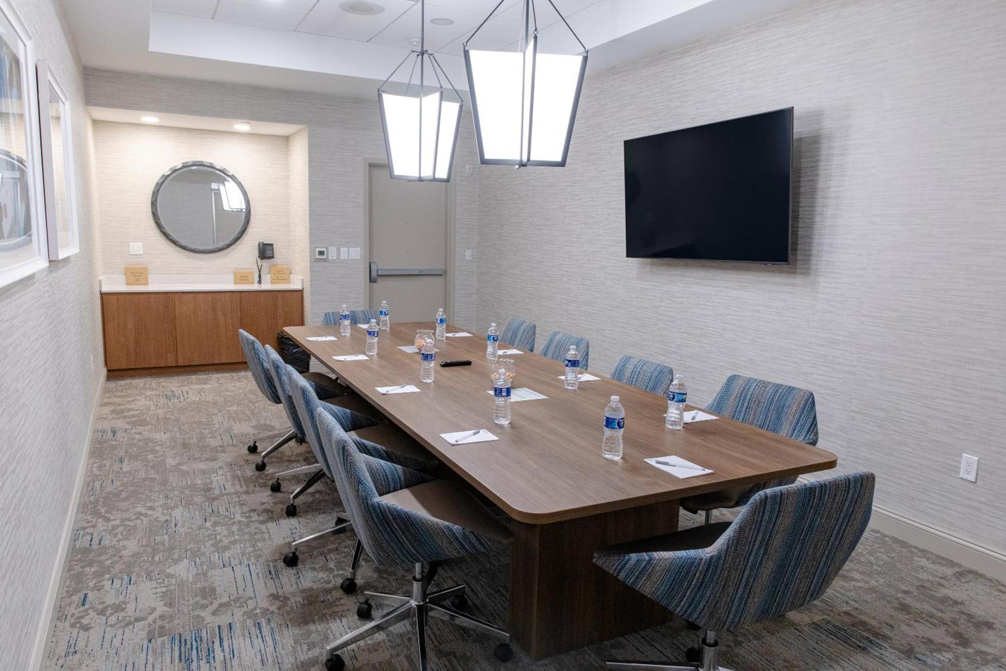 Hilton Garden Inn Lakewood Extérieur photo