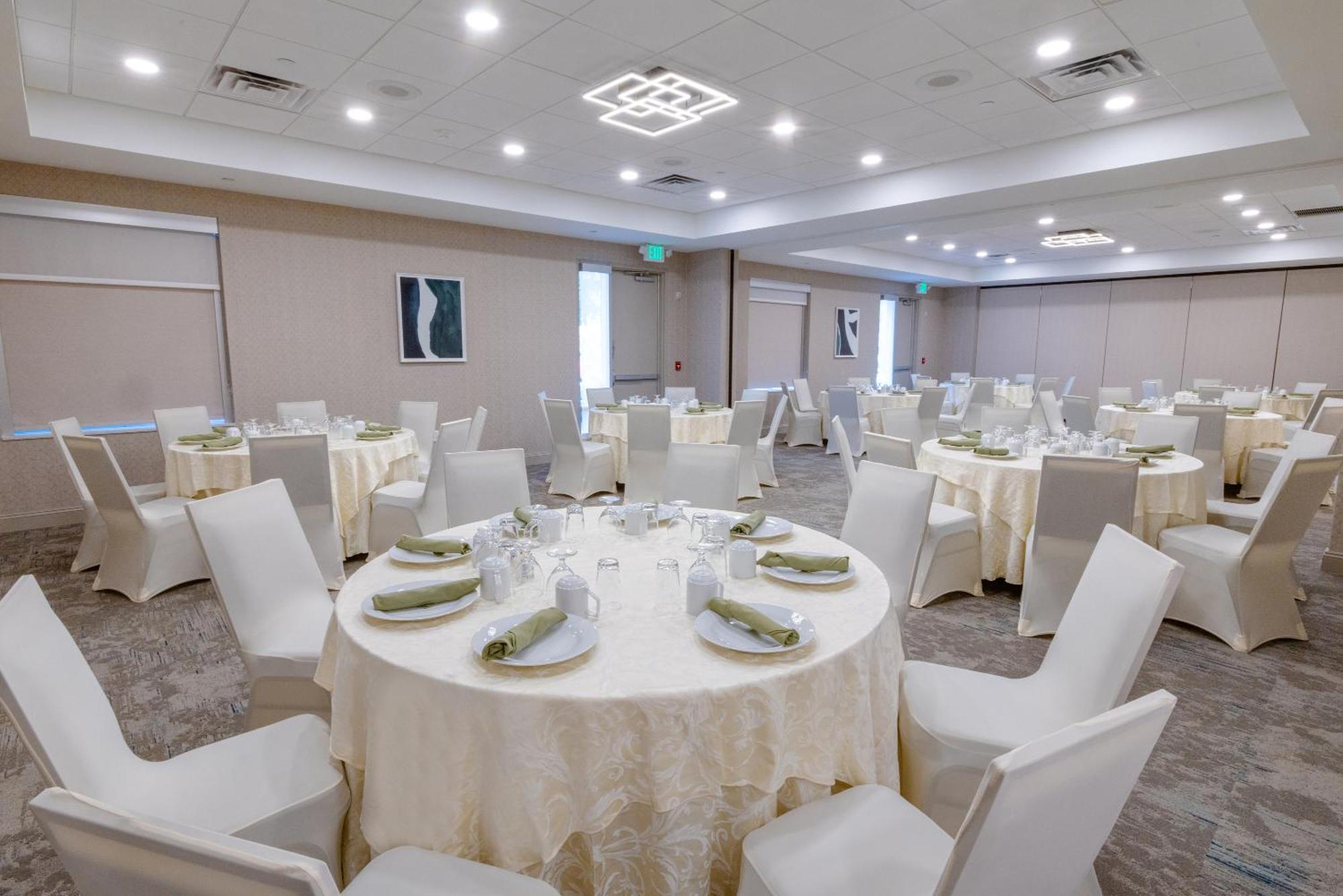 Hilton Garden Inn Lakewood Extérieur photo