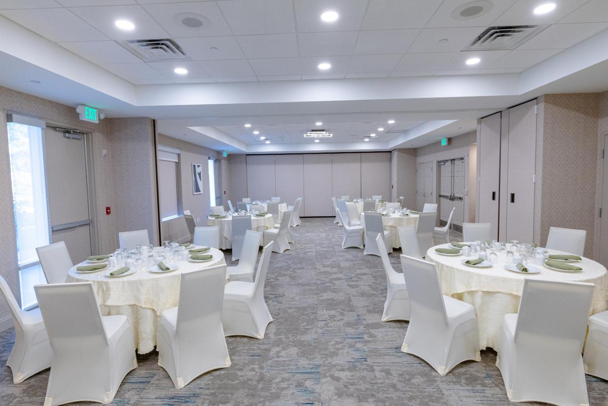 Hilton Garden Inn Lakewood Extérieur photo